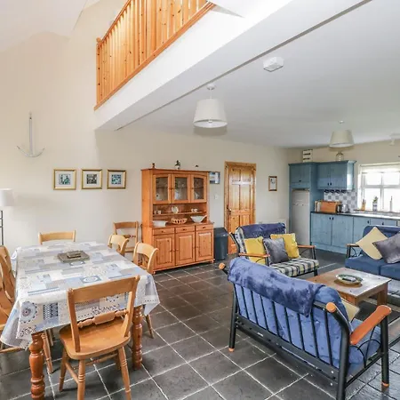 8 Lios Na Sioga * Belmullet